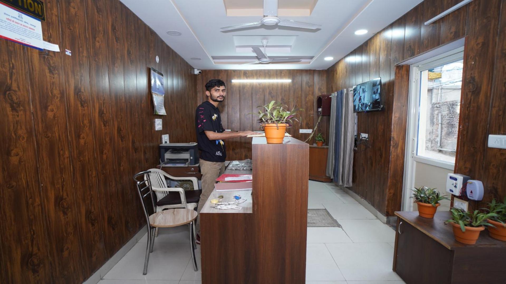 Hotel Apoorv - Near Jaipur Railway Station Extérieur photo